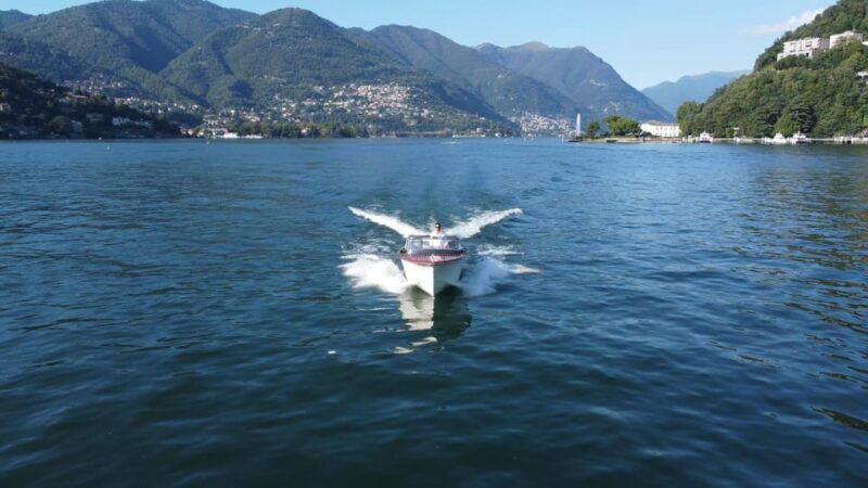 gourmet-food-experience-with-private-boat-cruise