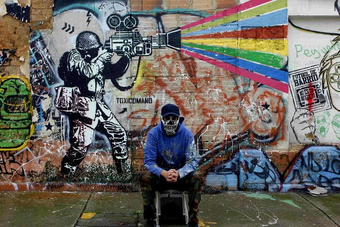 graffiti-city-tour-at-bogota-zone