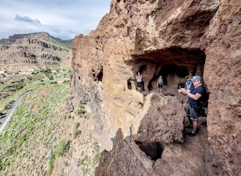gran-canaria-cave-oasis-red-gorge-adventure-picnic