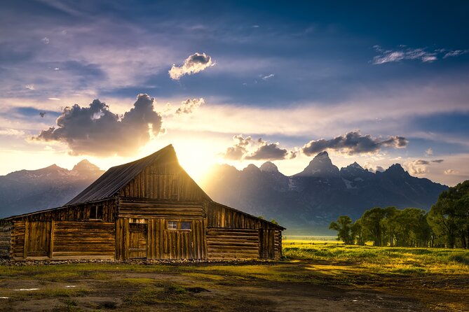 grand-teton-yellowstone-and-glacier-national-parks-8-day-tour