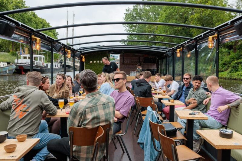 groningen-terrace-boat-experience-with-a-cozy-bar