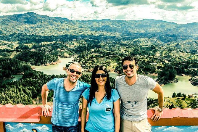 guatape-town-coffee-farm-and-the-rock