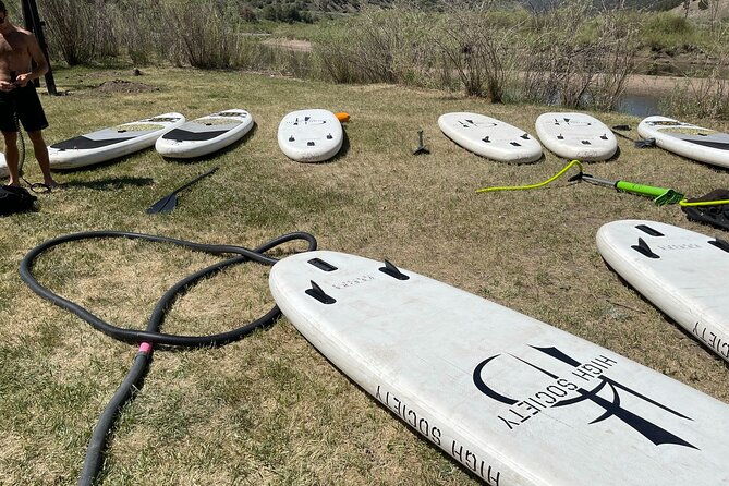 guided-paddle-board-tour-lake-dillons-uninhabited-islands