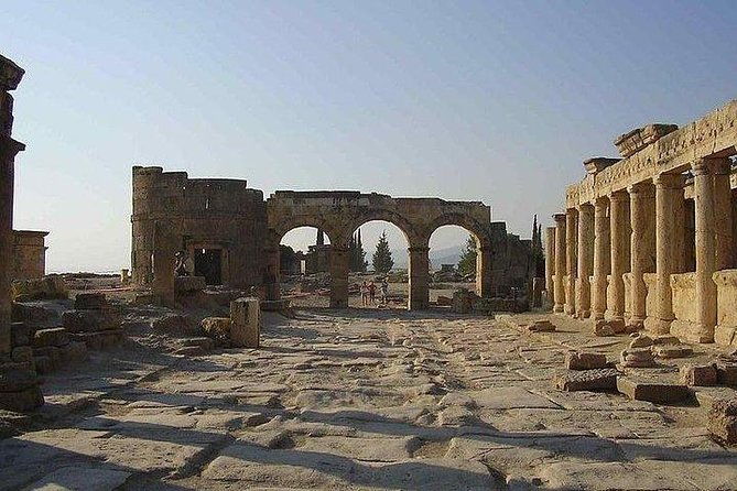 guided-private-pamukkale-tour-from-kusadasi-selcuk-hotels