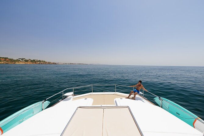 half-day-cruise-to-benagil-caves