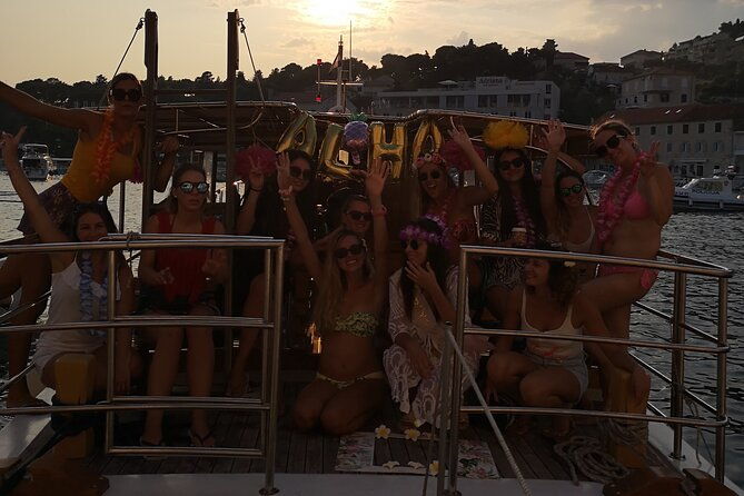 half-day-private-group-boat-tour-in-croatia