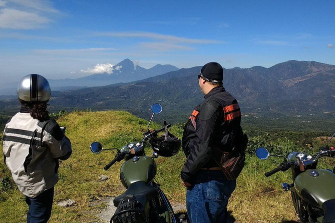 half-day-volcano-loop-on-a-classic-motorcycle