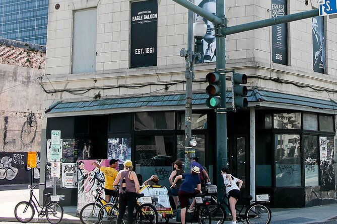 happy-hour-bike-tour-of-new-orleans