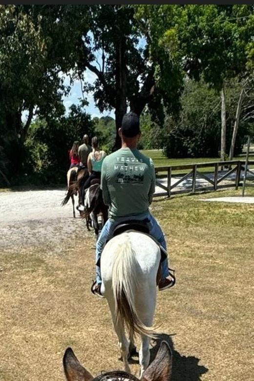 harmony-horse-riding-of-miami