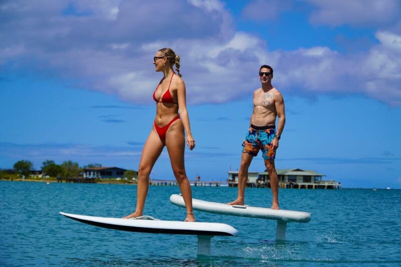 hawaii-electric-hydrofoil-surfing-group-lesson