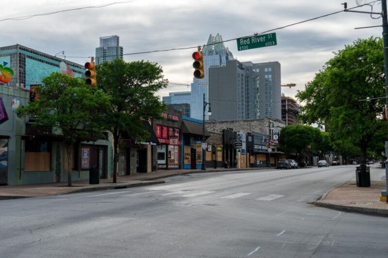 heartbeats-of-austin-a-romantic-journey-through-time-2