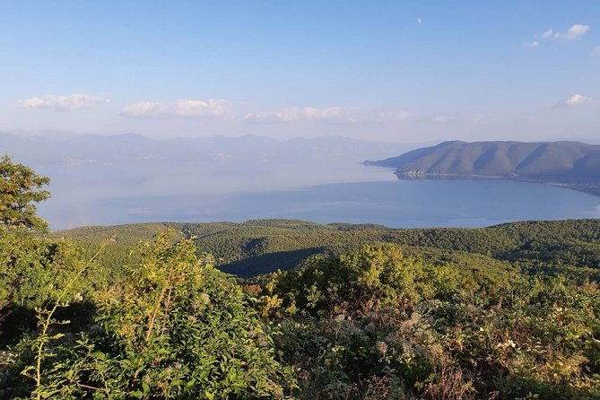 hiking-to-magaro-peak-from-ohrid