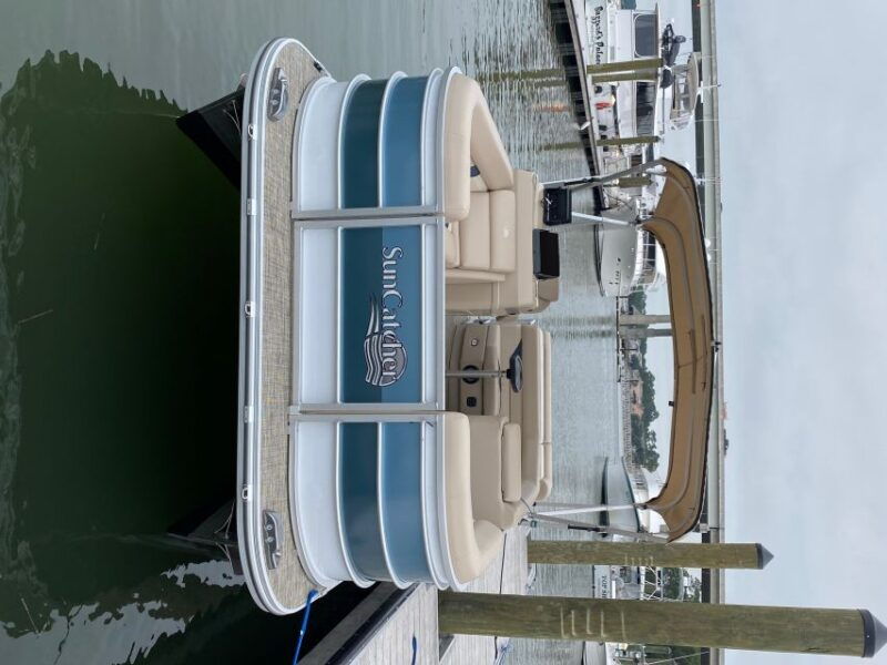 hilton-head-island-pontoon-boat-rental