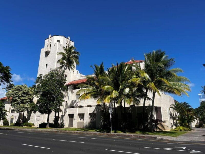 honolulu-island-of-the-gods-daytime-walking-tour