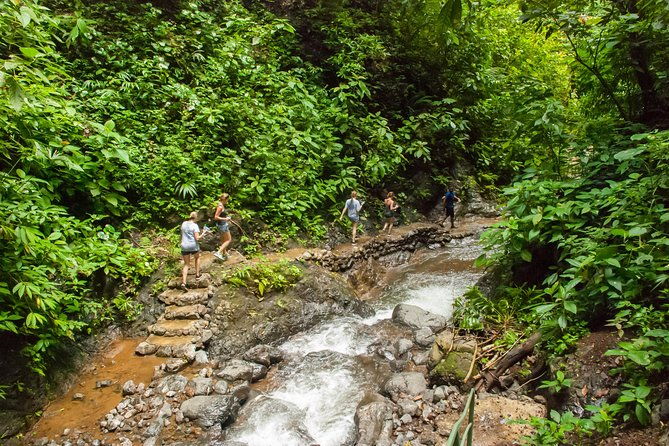 horseback-riding-and-natural-swimming-pools-jaco-beach