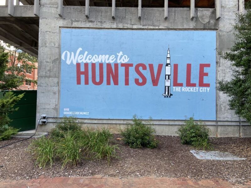 huntsville-self-guided-walking-tour-with-audio-gps