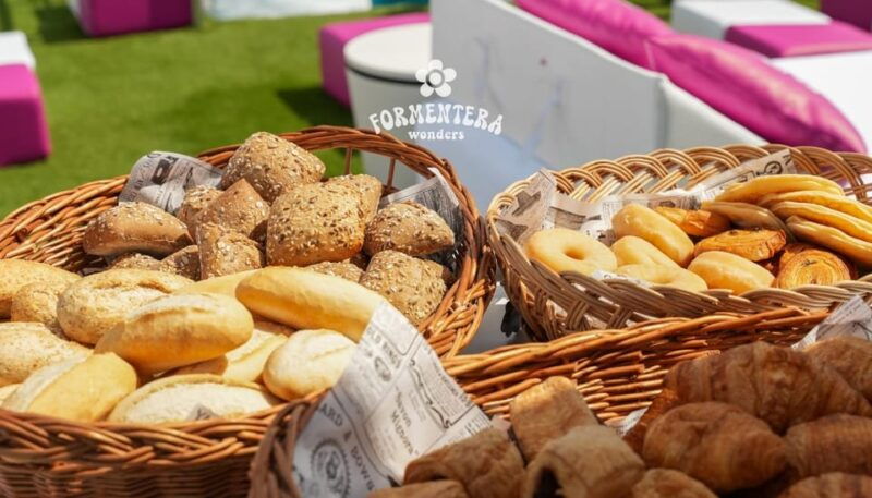 ibiza-formentera-cruise-breakfast-paella-openbar-sports