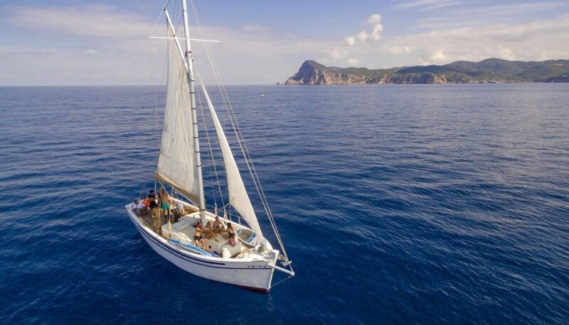 ibiza-private-sailboat-with-premium-open-bar-food-music