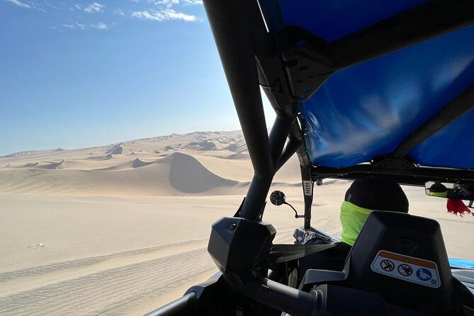 ica-private-sports-car-sandboard-in-huacachina