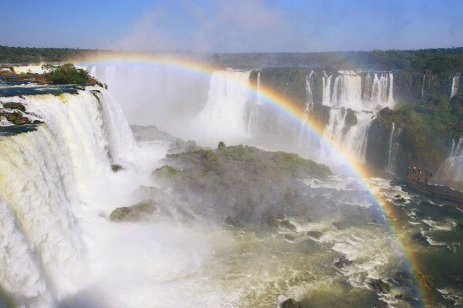 iguassu-falls-all-inclusive-overnight-tour-of-the-brazilian-side-and-itaipu-dam