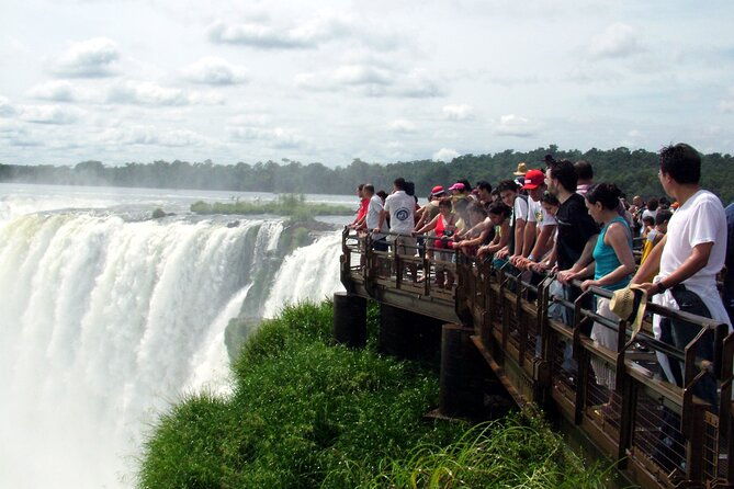 iguazu-falls-argentinian-side-from-puerto-iguazu-full-day
