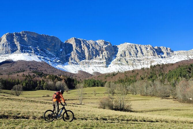 immersive-mountain-bike-adventure-around-mont-aiguille-vercors