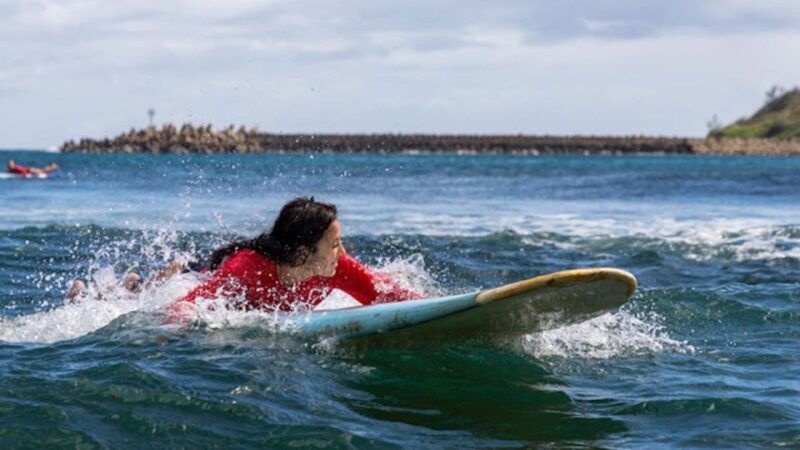 kalapaki-beach-surfing-lesson-with-kauai-beach-boys