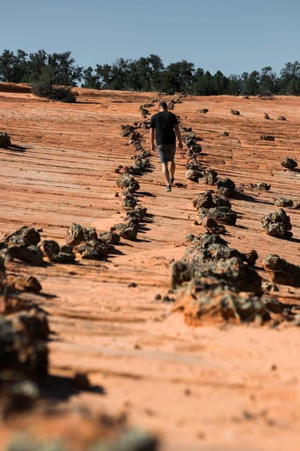 kanab-utv-tour-with-ancient-pictographs-and-sand-dunes