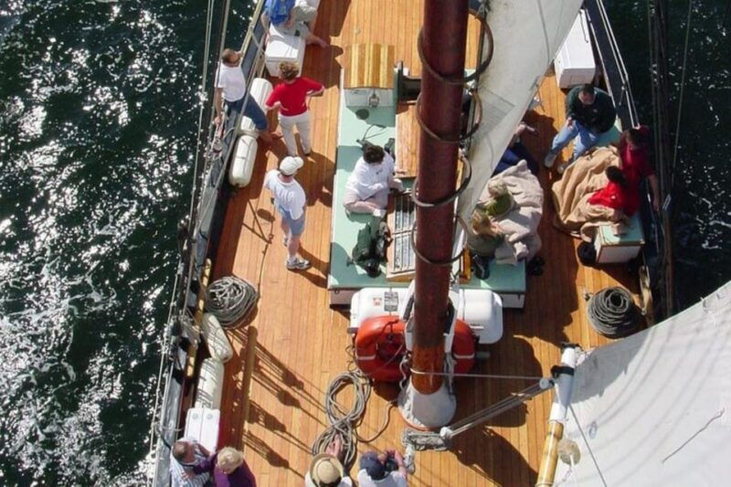 key-wests-schooner-appledore-star-champagne-sunset-sail