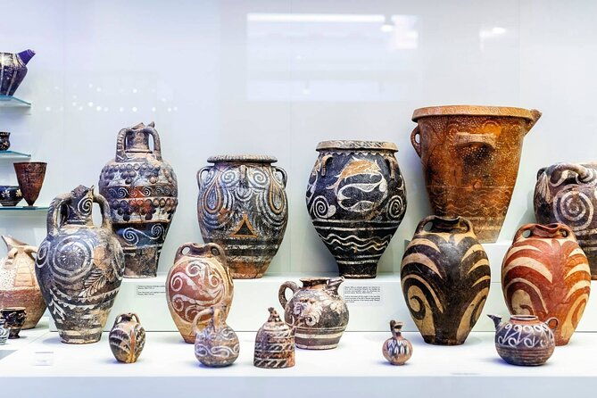 knossos-palace-and-heraklion-guided-tour-with-transport