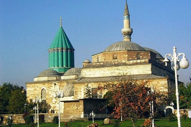 konya-with-mevlana-museum-from-side
