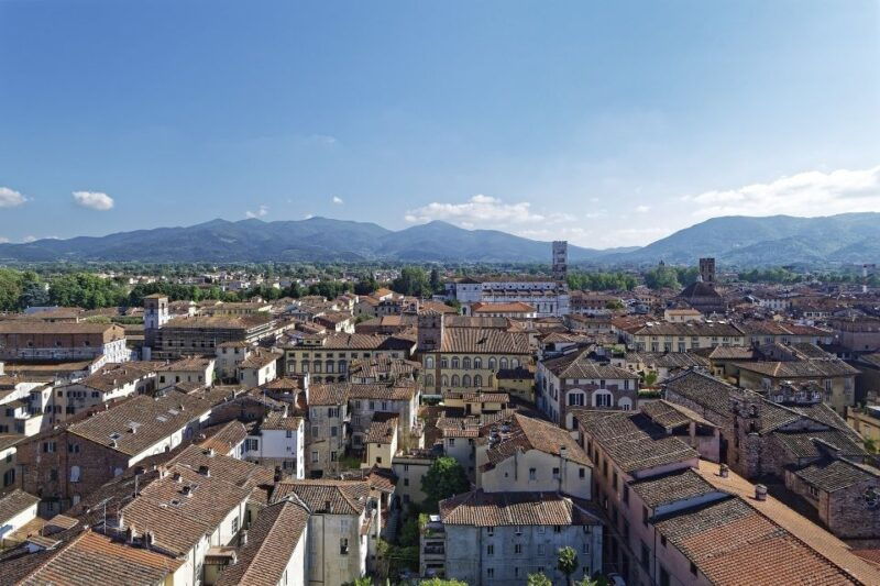 la-spezia-full-day-pisa-and-lucca-excursion