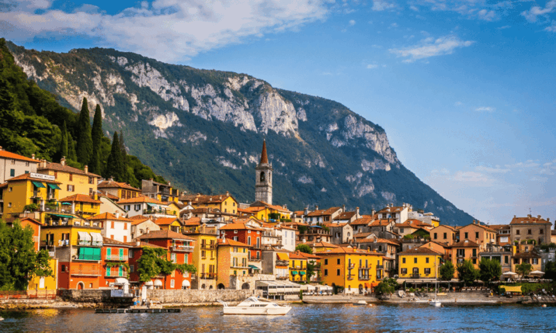 lake-como-shared-or-private-3-hours-boat-tour-with-aperitif