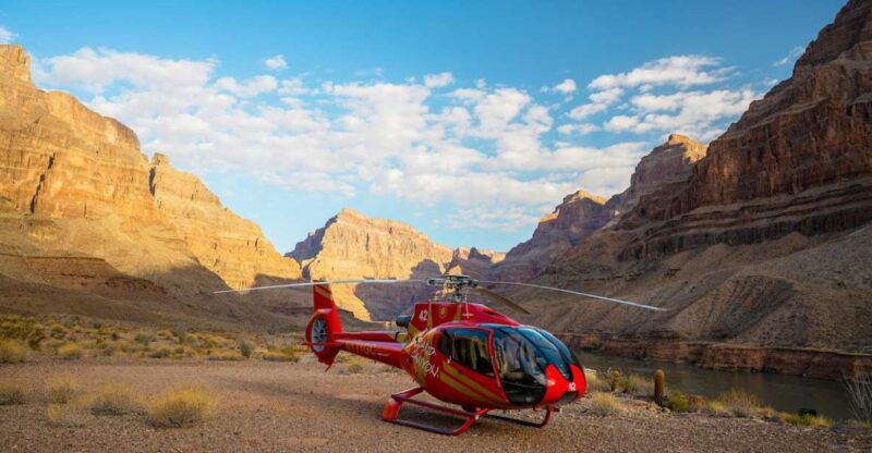 las-vegas-grand-canyon-helicopter-landing-tour