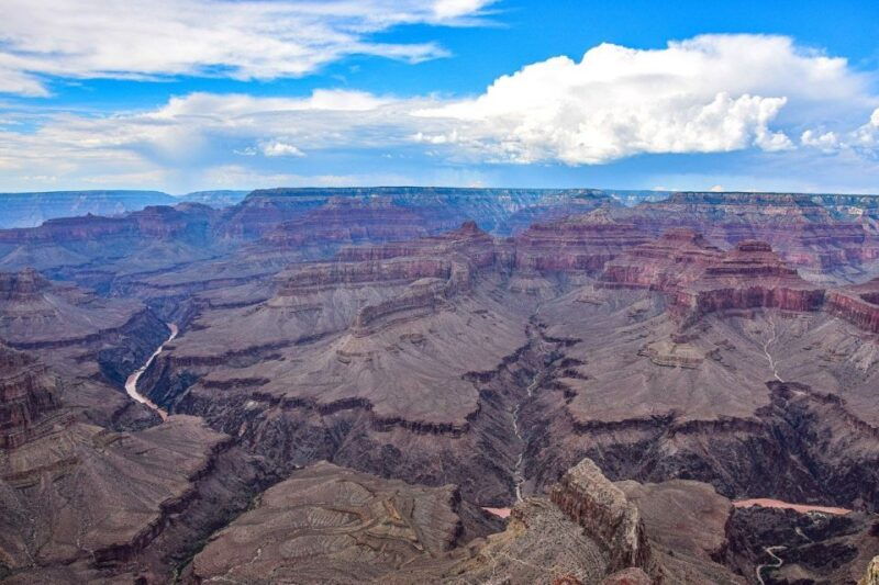 las-vegas-grand-canyon-west-bus-tour-with-guided-walk