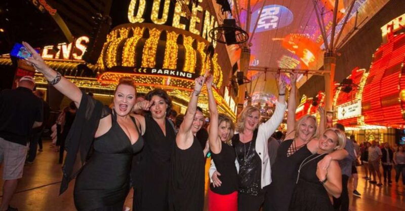 las-vegas-private-party-bus-tour-of-vegas-strip-w-champagne