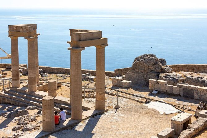 lindos-acropolis-rhodes-old-town-highlights-tour
