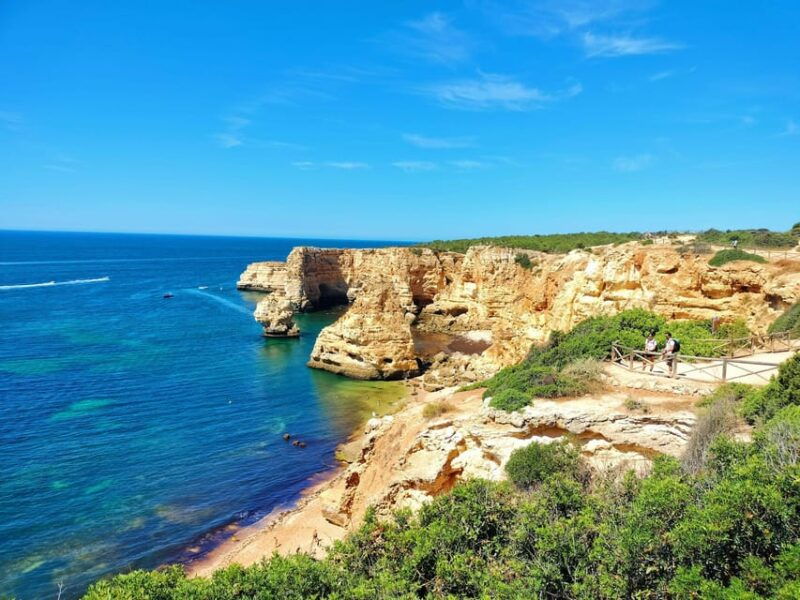 lisbon-private-tour-to-algarve-benagil-algar-seco-lagos