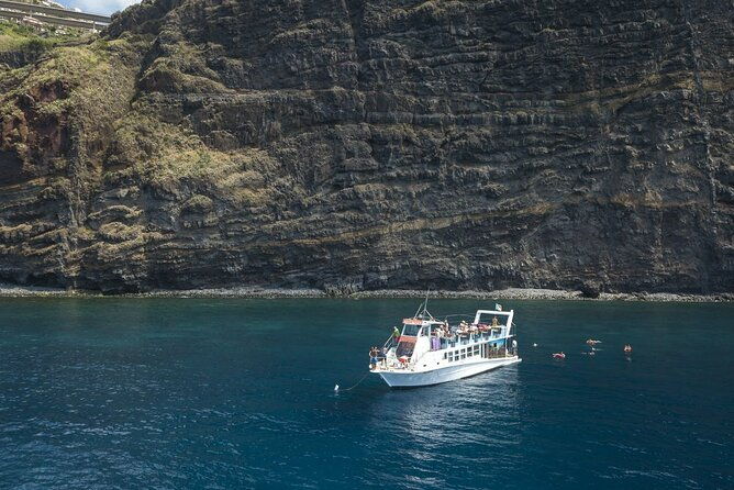 living-sea-boat-trip-in-madeira-from-funchal
