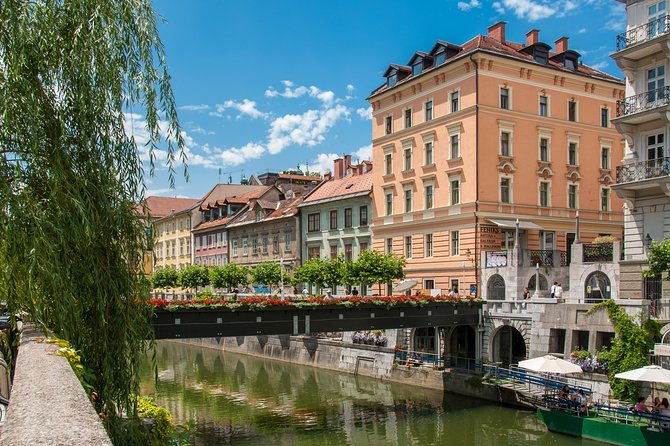 ljubljana-postojna-cave-from-bled