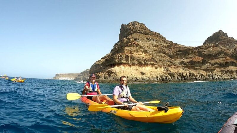lomo-quiebre-mogan-kayaking-and-snorkeling-tour-in-caves
