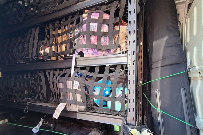 luggage-storage