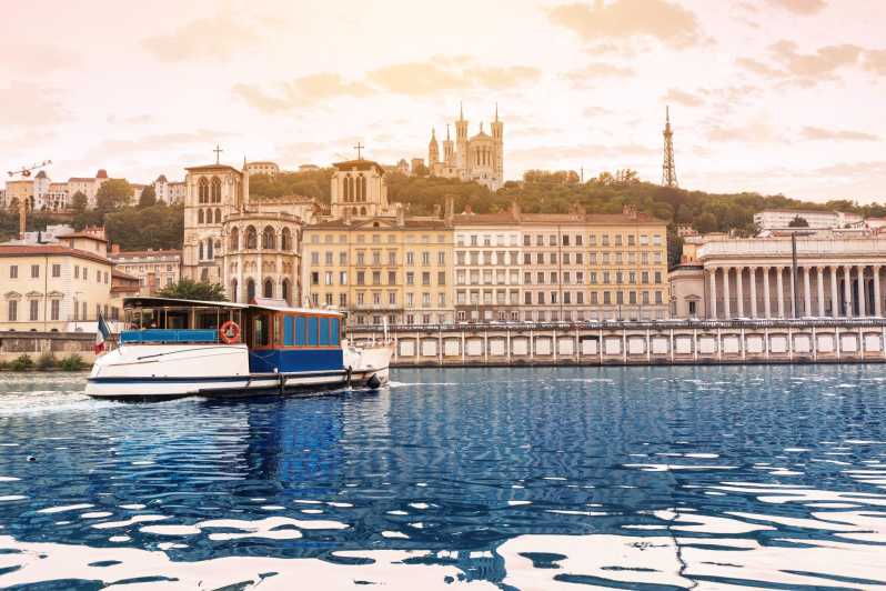 lyon-old-town-tour-with-vaporetto-river-cruise-tickets-2