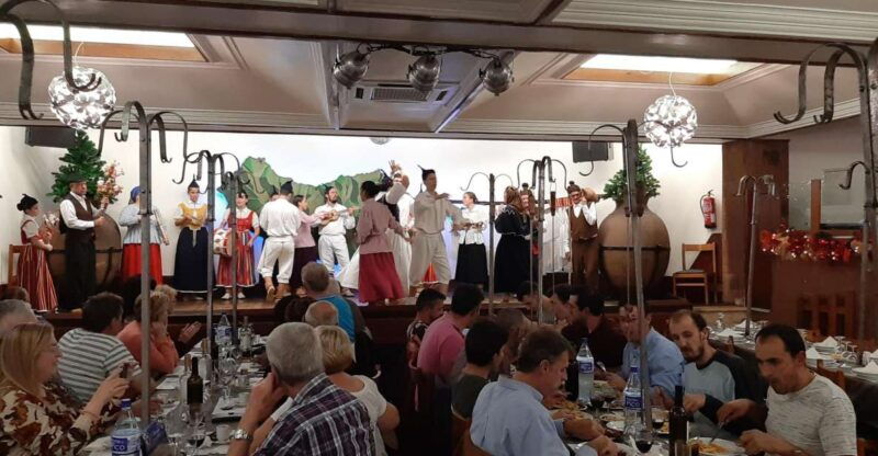 madeira-traditional-madeiran-dinner-show