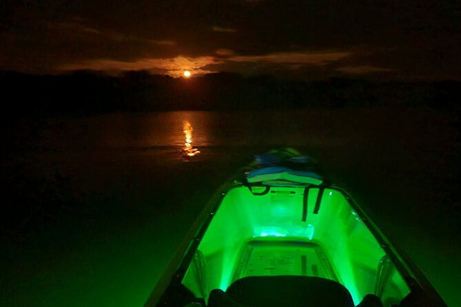 magical-nite-glow-kayak-tour