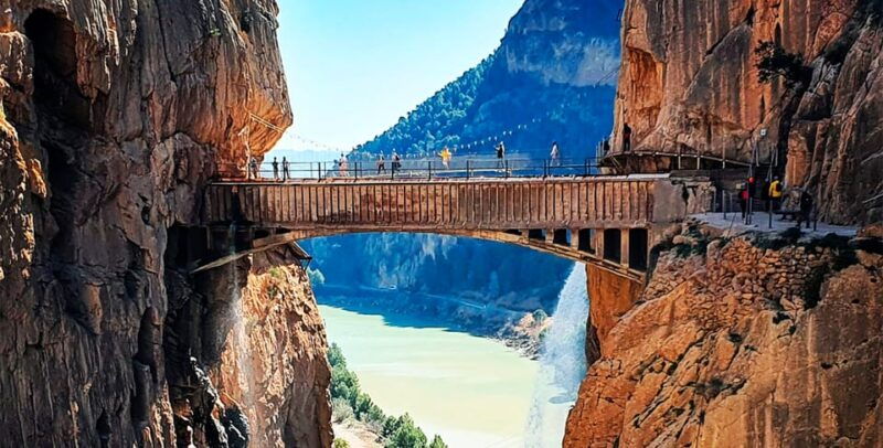 malaga-caminito-del-rey-guided-tour-with-transportation