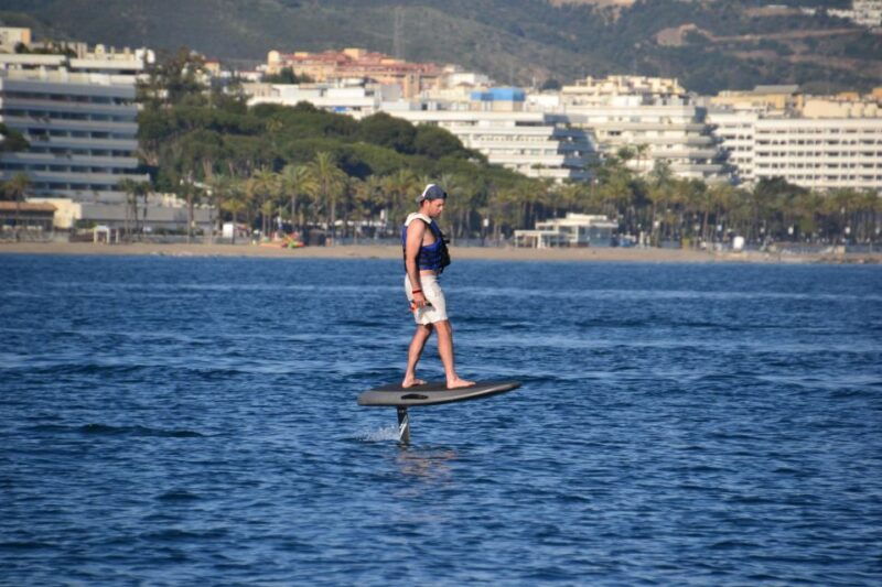marbella-e-foil-experience-with-electric-sufboard