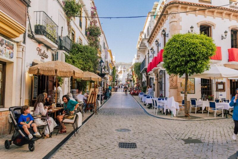 marbella-old-town-group-tour-with-a-true-local-2