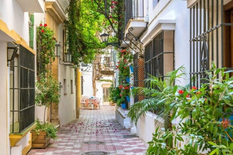 marbella-private-custom-tour-with-a-local-guide