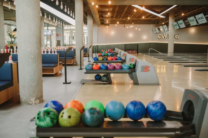 maspalomas-bowling-session-entry-ticket-at-holiday-world